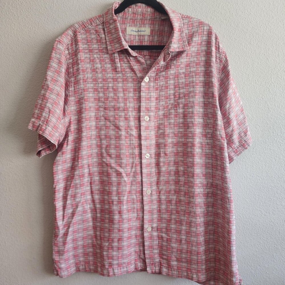 Tommy Bahama Shirt Mens XL Red White Plaid 100% Silk Short Sleeve Button Up